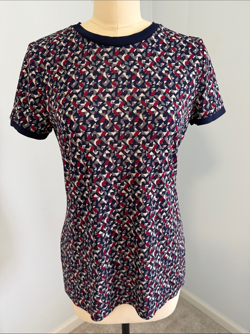Lauren Ralph Lauren Navy Geometric Short Sleeve top with Red & Cream Accents SZM
